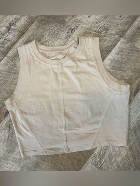 Urban Rebel SM Light tan sleeveless crop with peekaboo back